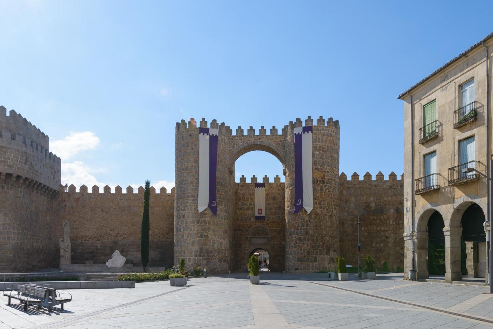 Balcony View To Avila'S Alcazar Exterior foto